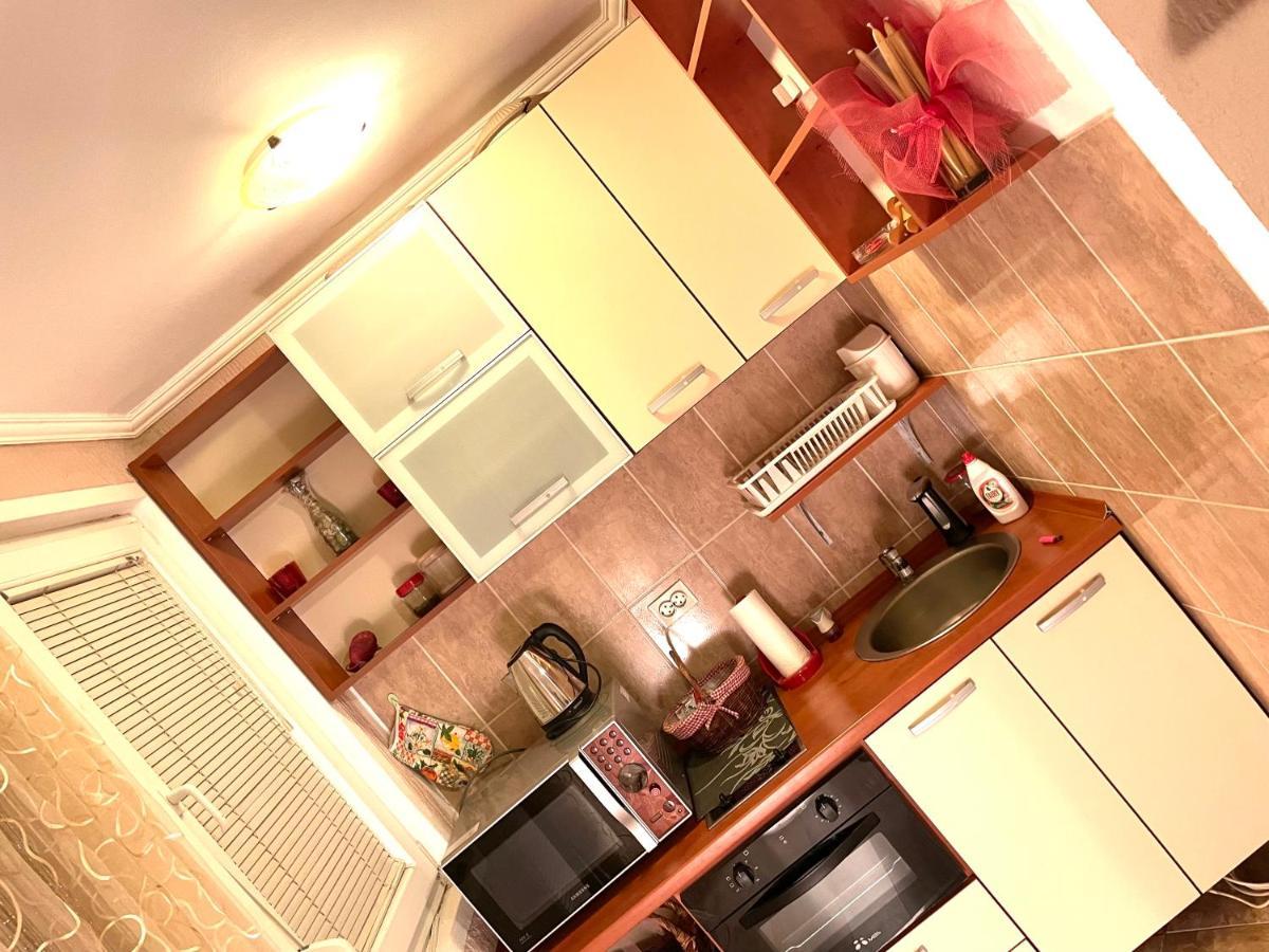 Studio Apartment For Rent In Budva Exterior foto